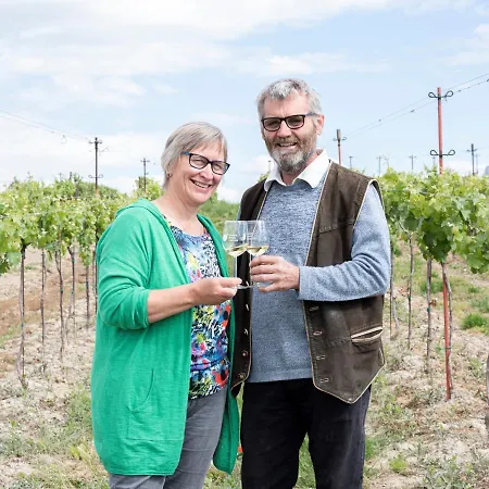 Gæstehus Weingut Zur Schlafmuetze 3*