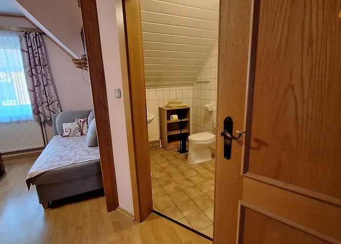 ゲストハウス Weingut Zur Schlafmuetze